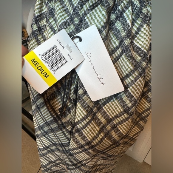 NWT LINE & DOT Lisa Puff Sleeve Short Mini Dress Green Plaid Size M - Picture 5 of 7